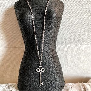 NWT, Sterling Silver DBTY chain with Key Pendant